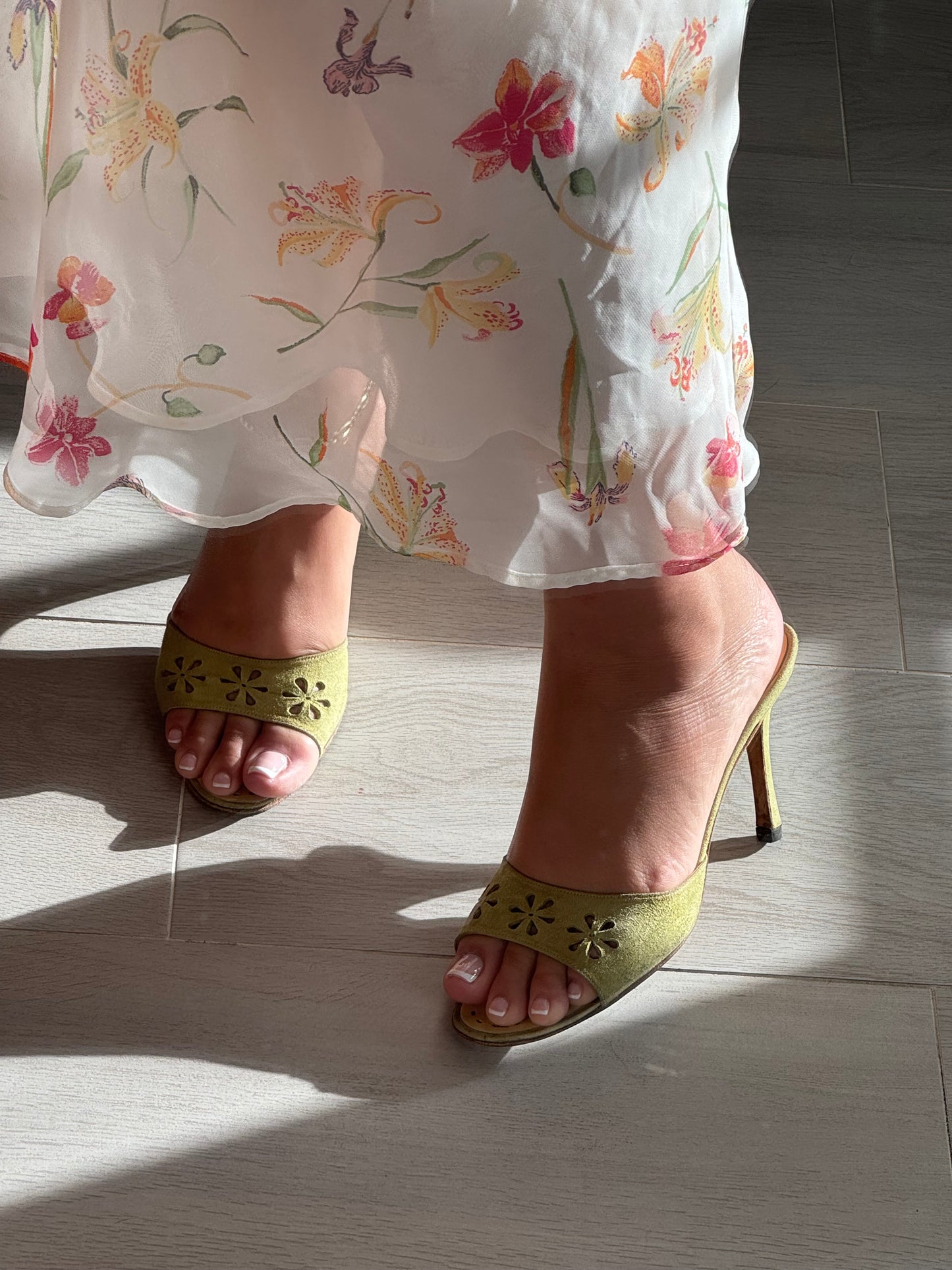 Manolo Blahnik Green Suede Eyelet Flower Heel (IT37.5 / US7-7.5)