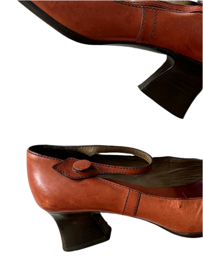 FW 2001 Prada Brown/Burnt Orange Mary Jane Heels (IT35 / US5.5-6)