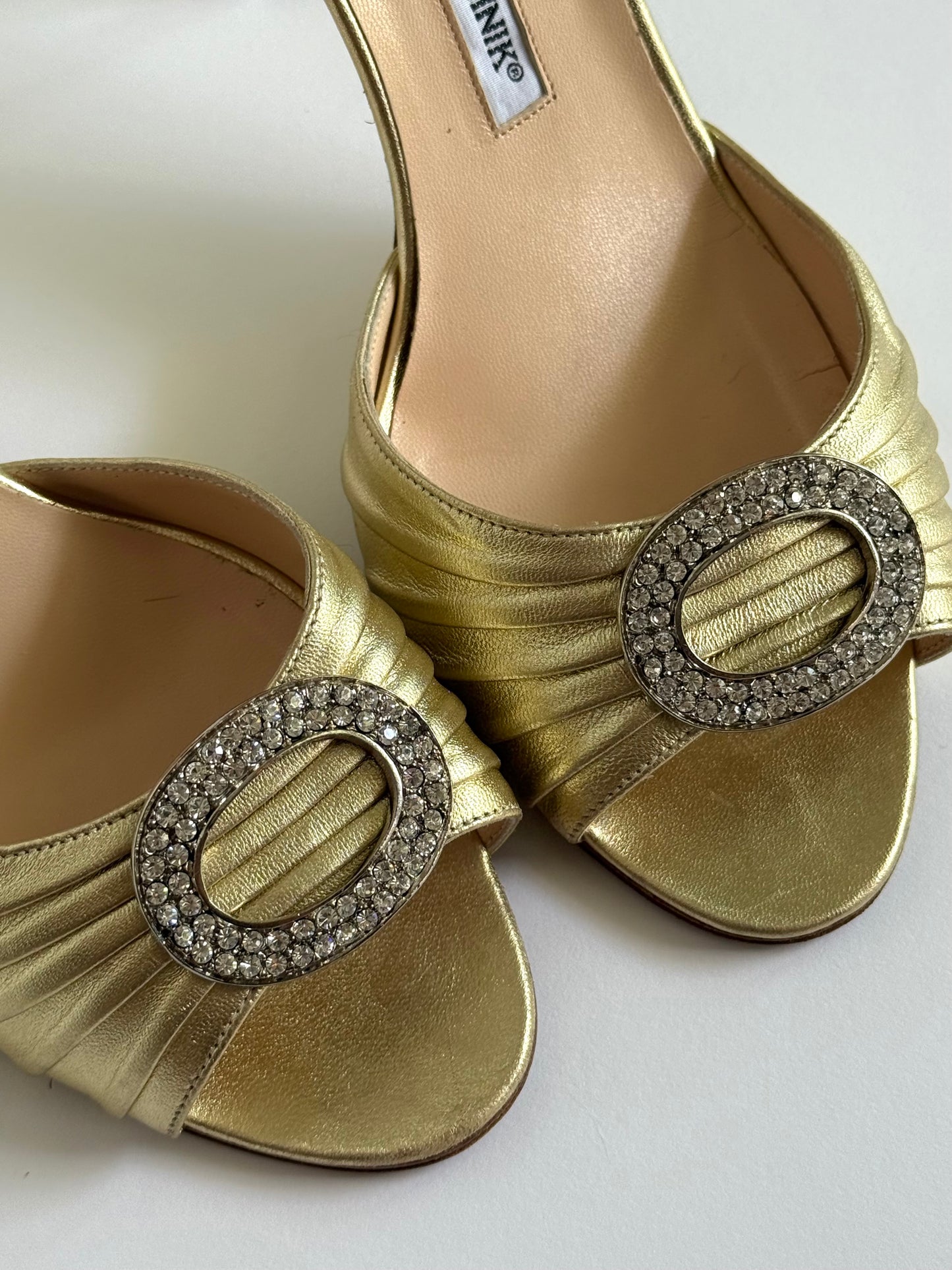 Manolo Blahnik Metallic D’Orsay Pumps (IT41 / US11.5-12)