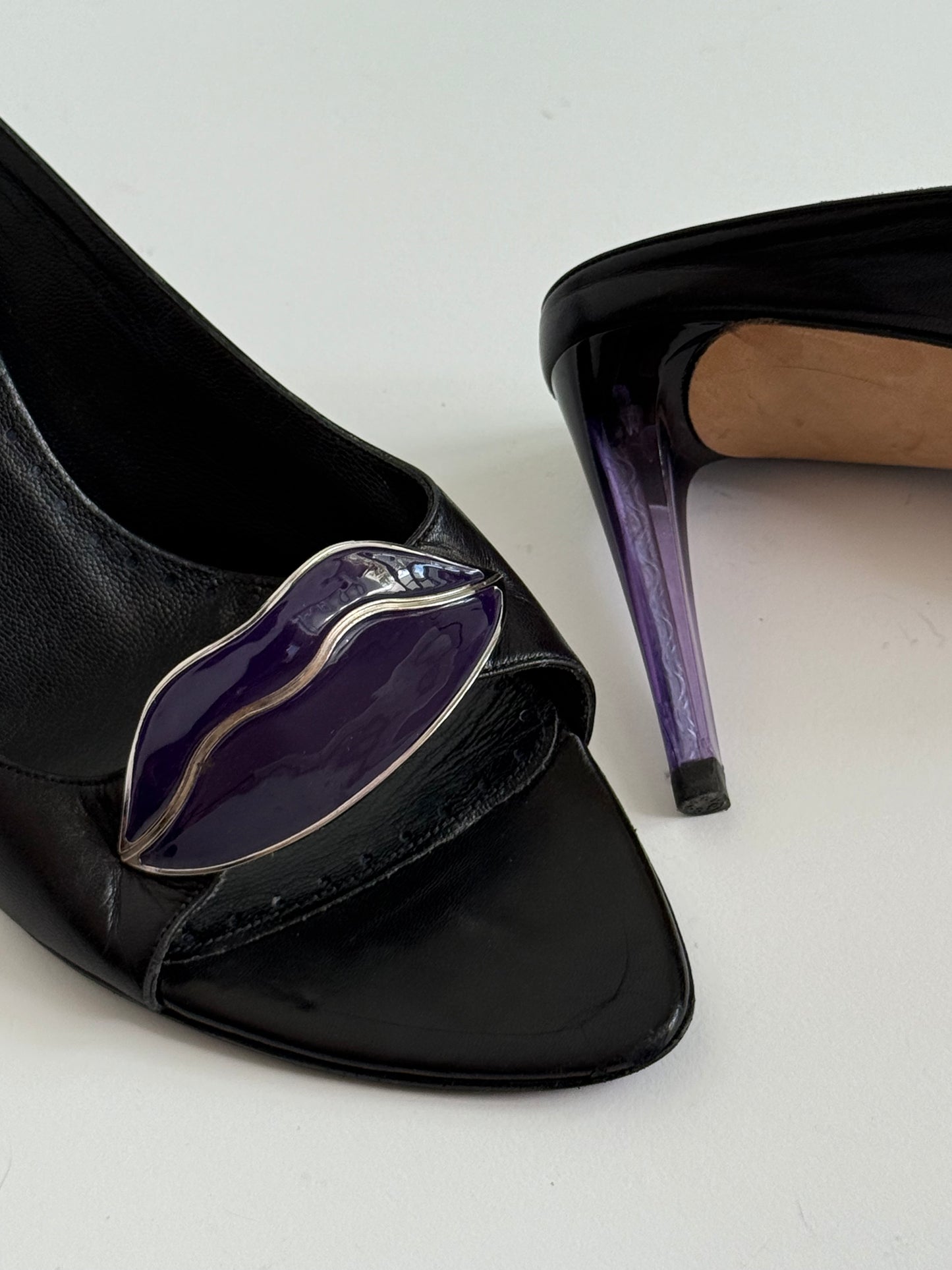 SS2003 Tom Ford for Yves Saint Laurent Purple “Dali” Lip Heels (IT39 / US9-9.5)