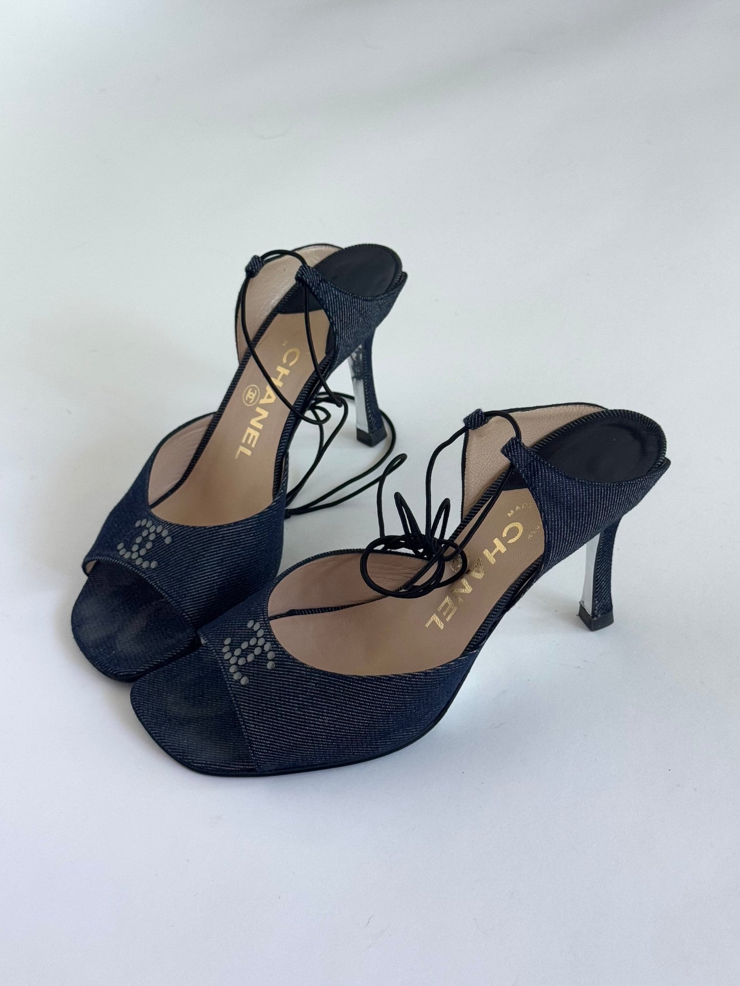 CHANEL Blue Denim Wrap-Up Sandals (IT36.5 / US6-6.5)