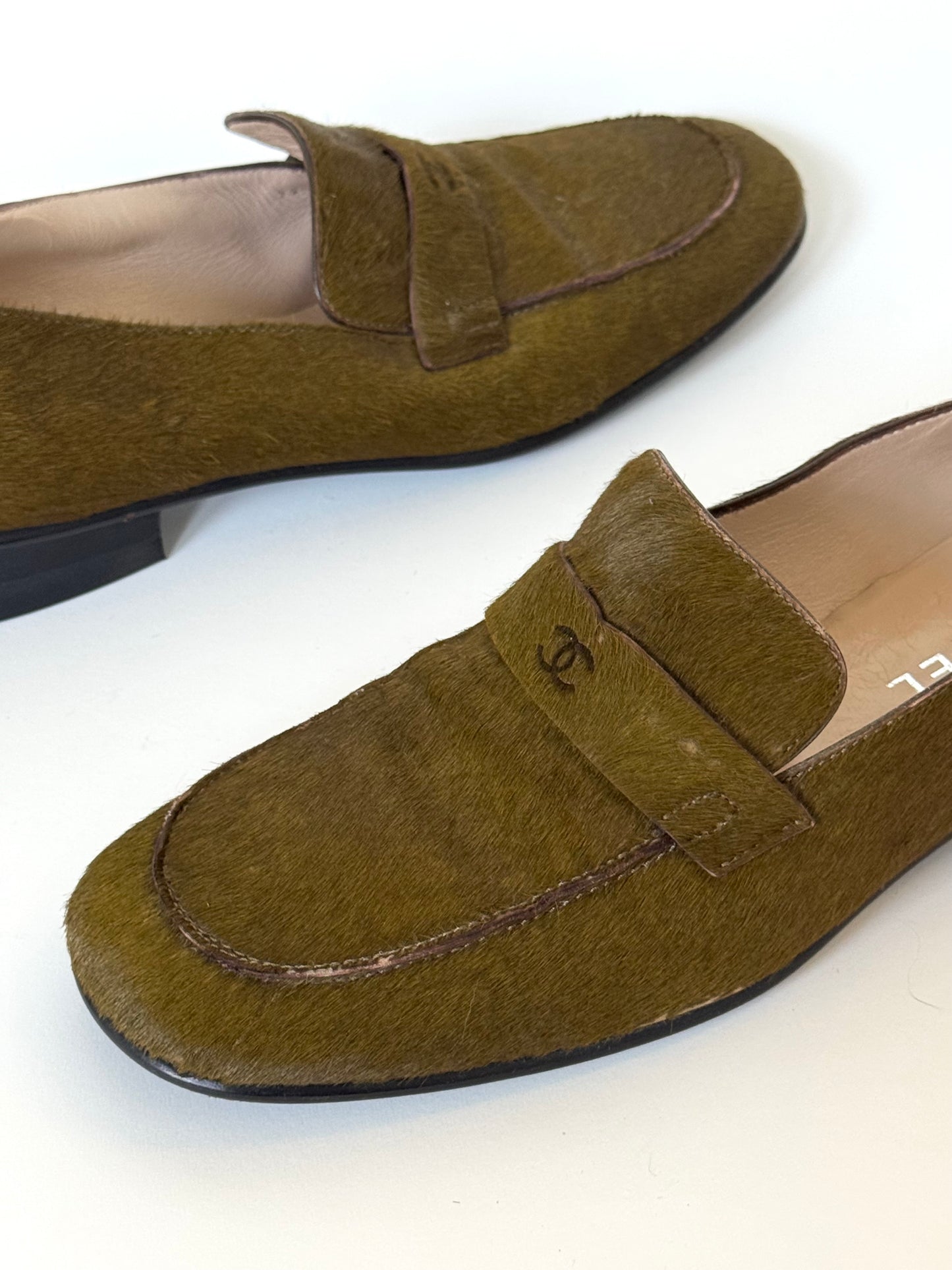 Vintage CHANEL Ponyhair Olive Green Loafers (IT39.5 / US8.5-9)