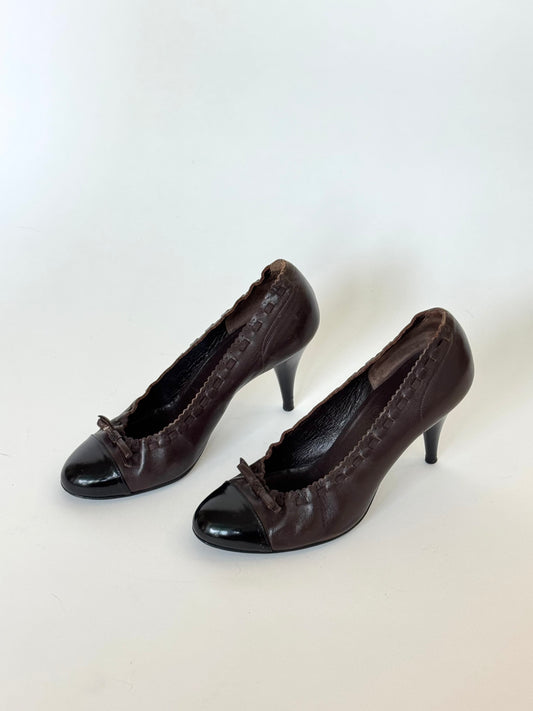 Vintage CHANEL Chocolate CC Pumps (IT36 / US5.5-6)