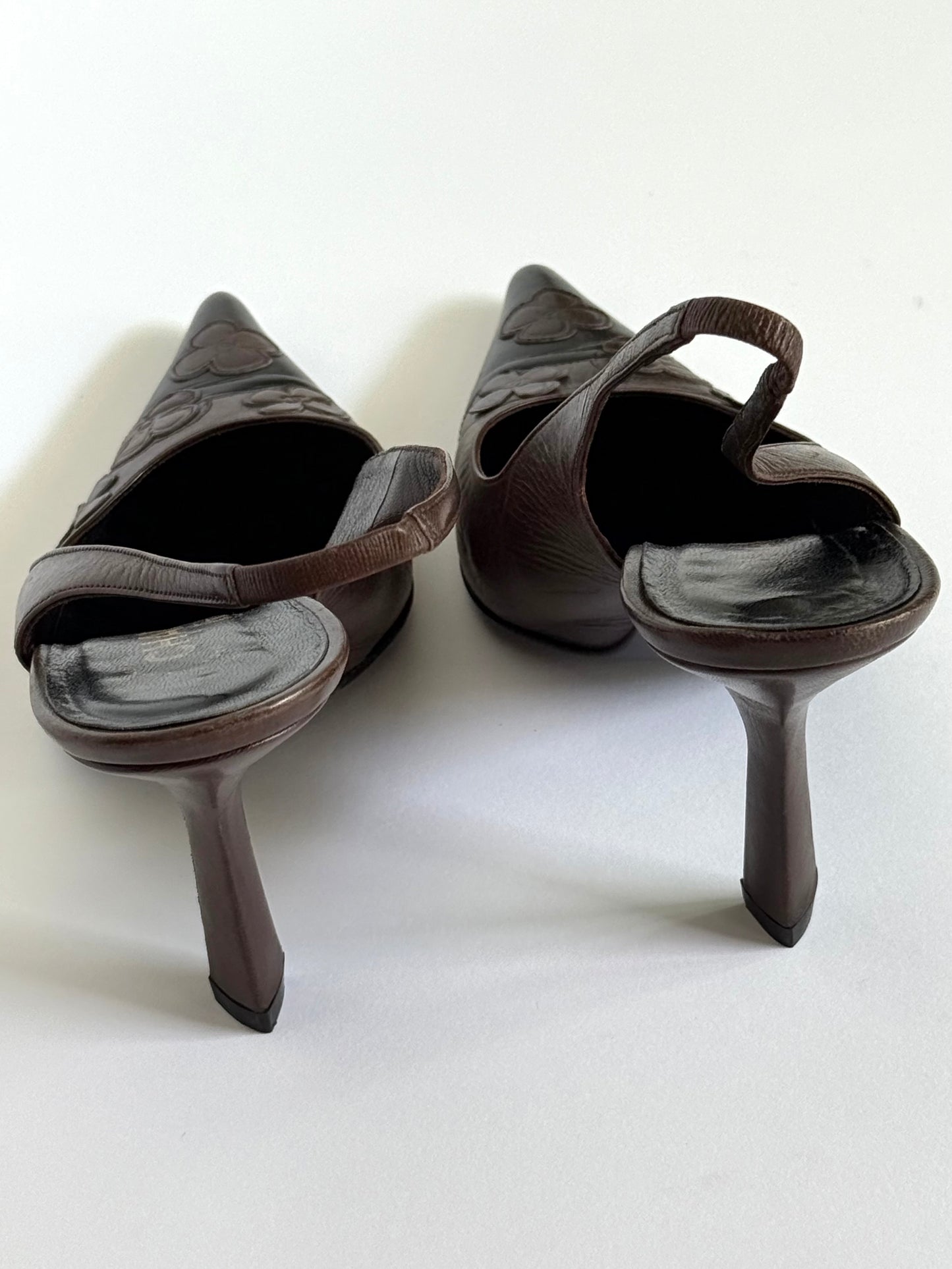 CHANEL FW2001 Brown Clover Slingbacks (IT40 / US8.5-9)