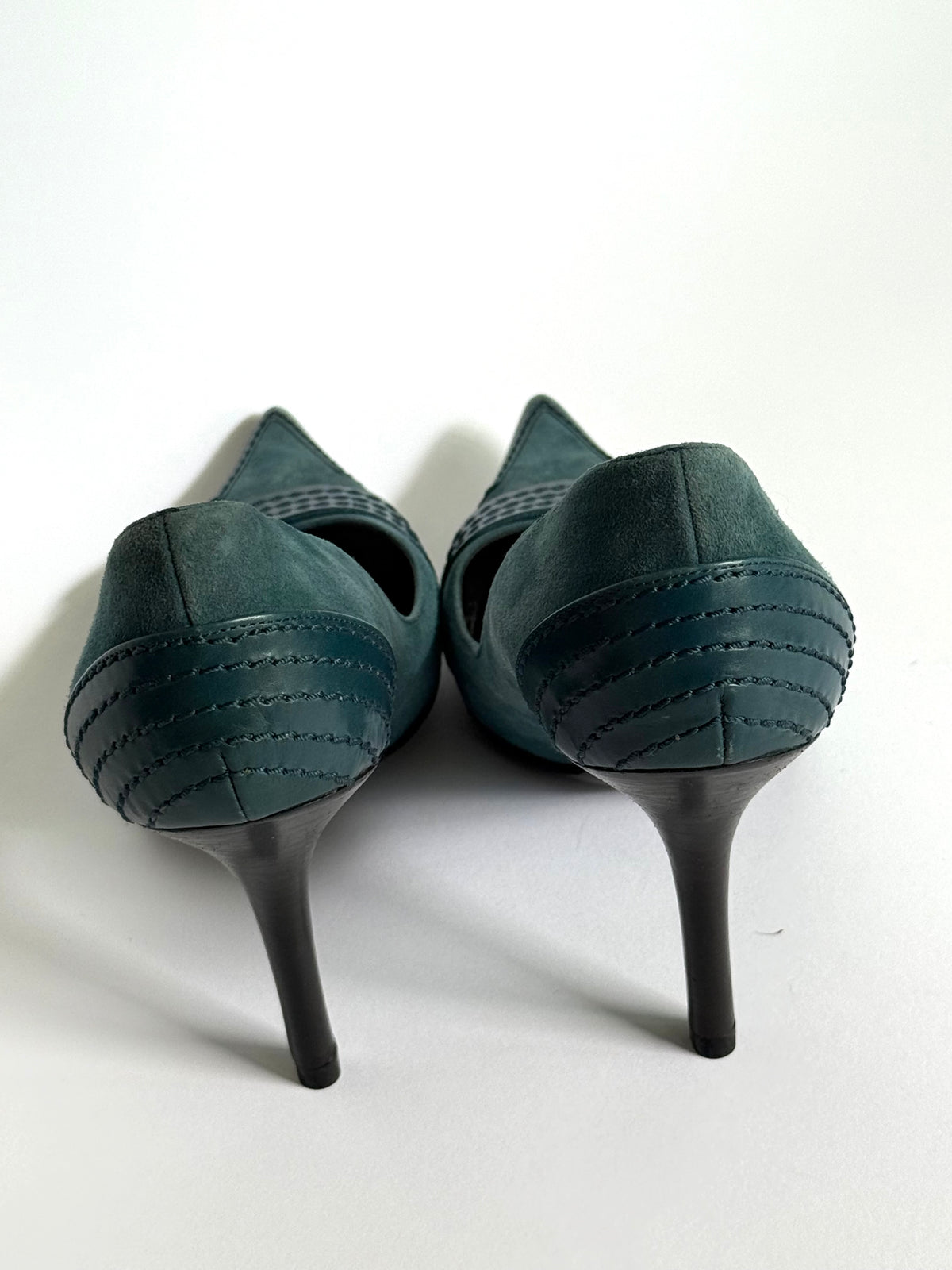 Christian Dior Teal Suede Whipstitch Trim Pumps (IT39.5 / US8.5-9)