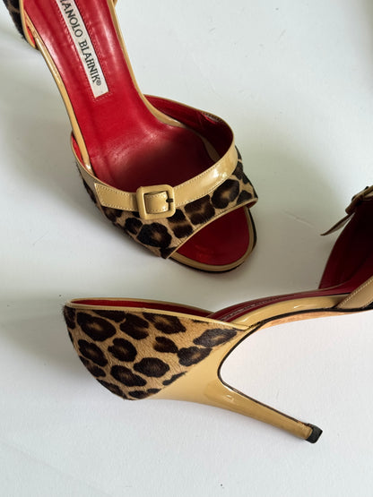 Manolo Blahnik Ponyhair Cheetah D’Orsay Pumps (IT37.5 / US8-8.5)