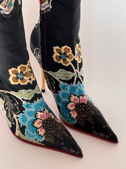 SS2003 Roberto Cavalli Chinoiserie Red Satin Boots (IT35 / US5-5.5)