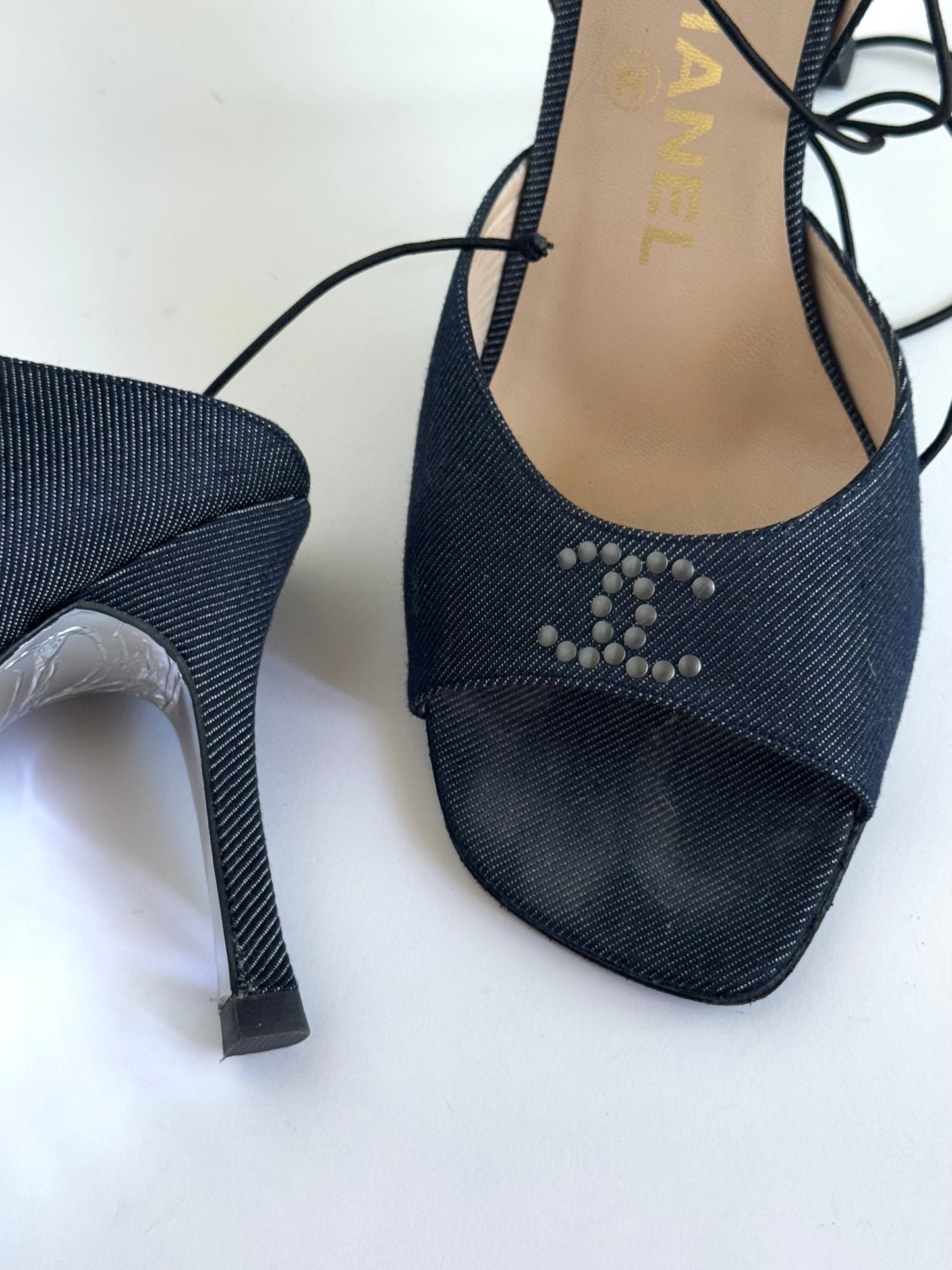 CHANEL Blue Denim Wrap-Up Sandals (IT36.5 / US6-6.5)