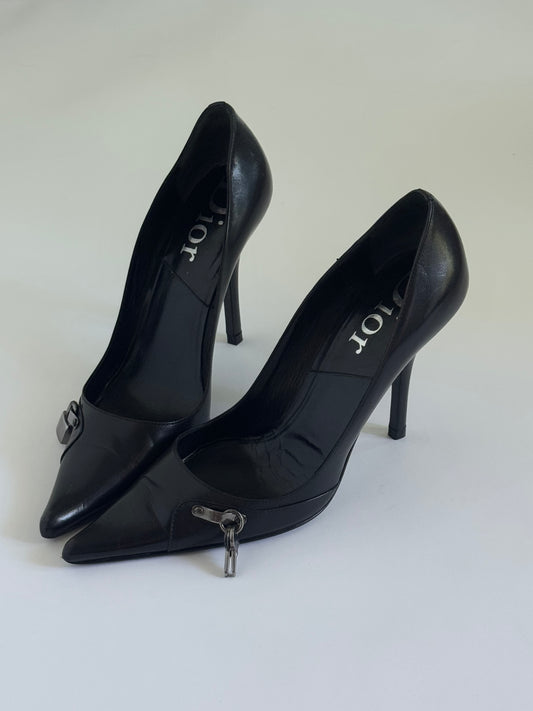 Vintage 2000s Christian Dior Black Leather Pumps // John Galliano Era (IT37 / US7-7.5)