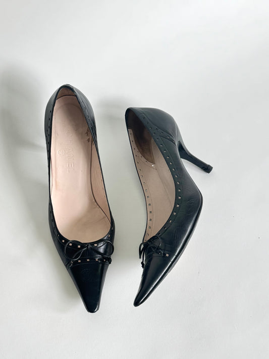 CHANEL Black Bow CC Pumps (IT39.5 / US8.5-9)