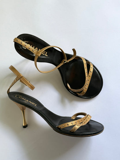 CHANEL 2001 Gold Sandals (IT39 / US8-8.5)